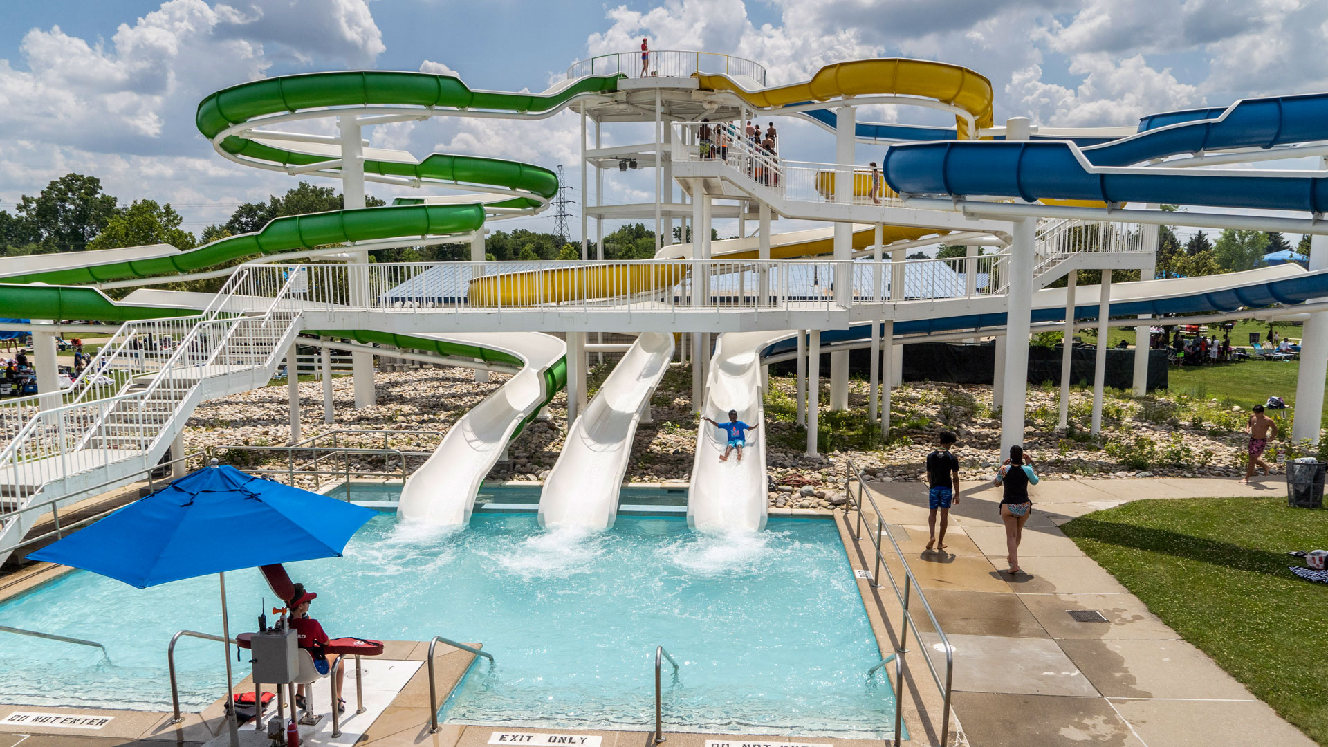 Red Oaks Waterpark Waterslide